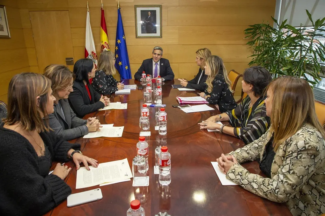 Constituci&oacute;n Consejo de la Mujer de Cantabria