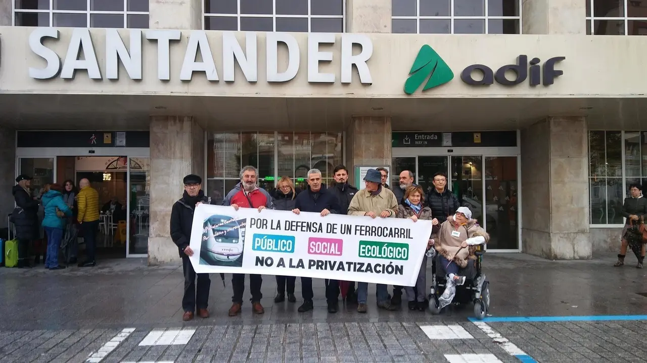 Cantabria por lo P&uacute;blico y Sin Recortes urge un plan de choque para las Cercan&iacute;as de Cantabria