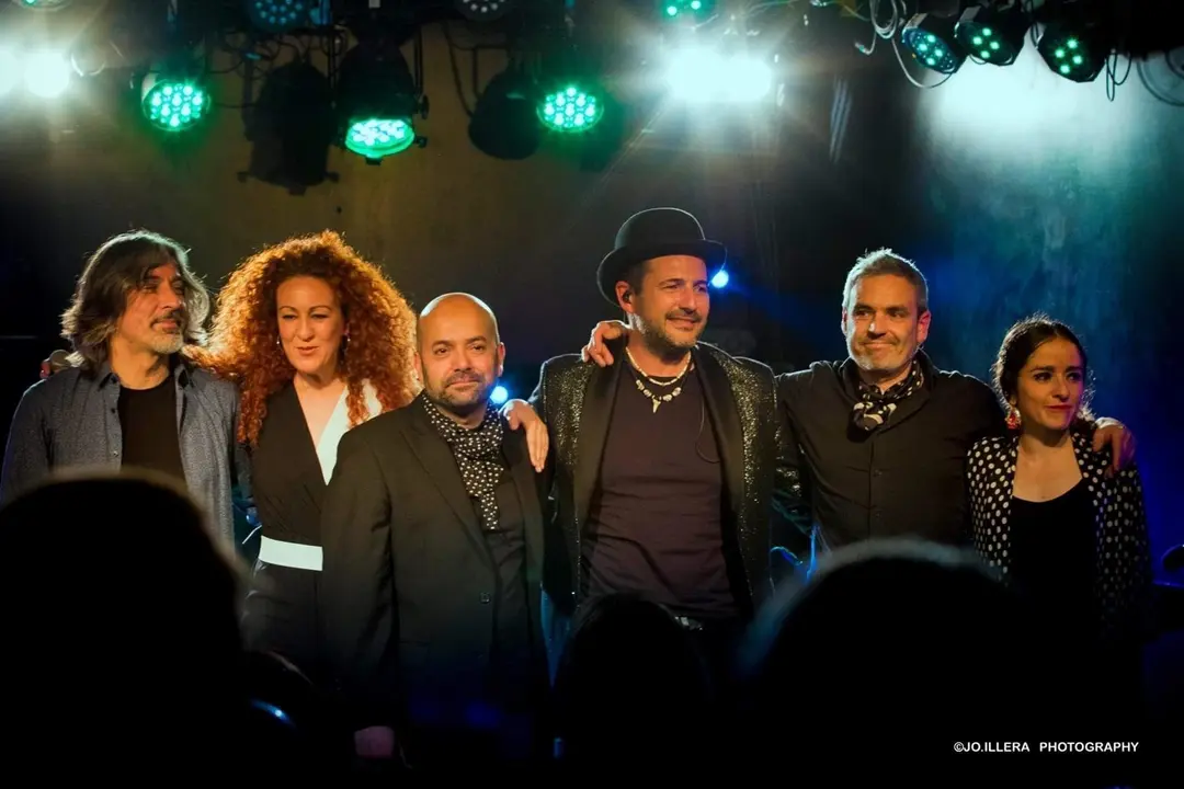 La compa&ntilde;&iacute;a c&aacute;ntabra Al Aire estrena su nuevo espect&aacute;culo 'Arriba los corazones'