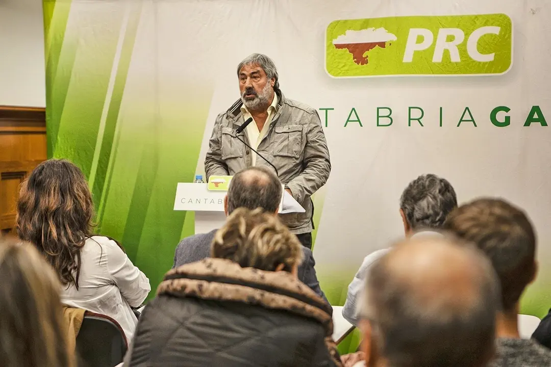 El alcalde de Valderredible, el regionalista Fernando Fern&aacute;ndez