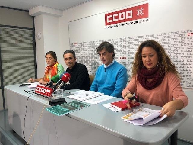 Arantxa Cossío, Carmelo Renedo, Javier Báscones y Conchi Sánchez, de CC.OO, valoran las cifras de los PGC para 2020 en materia de personal