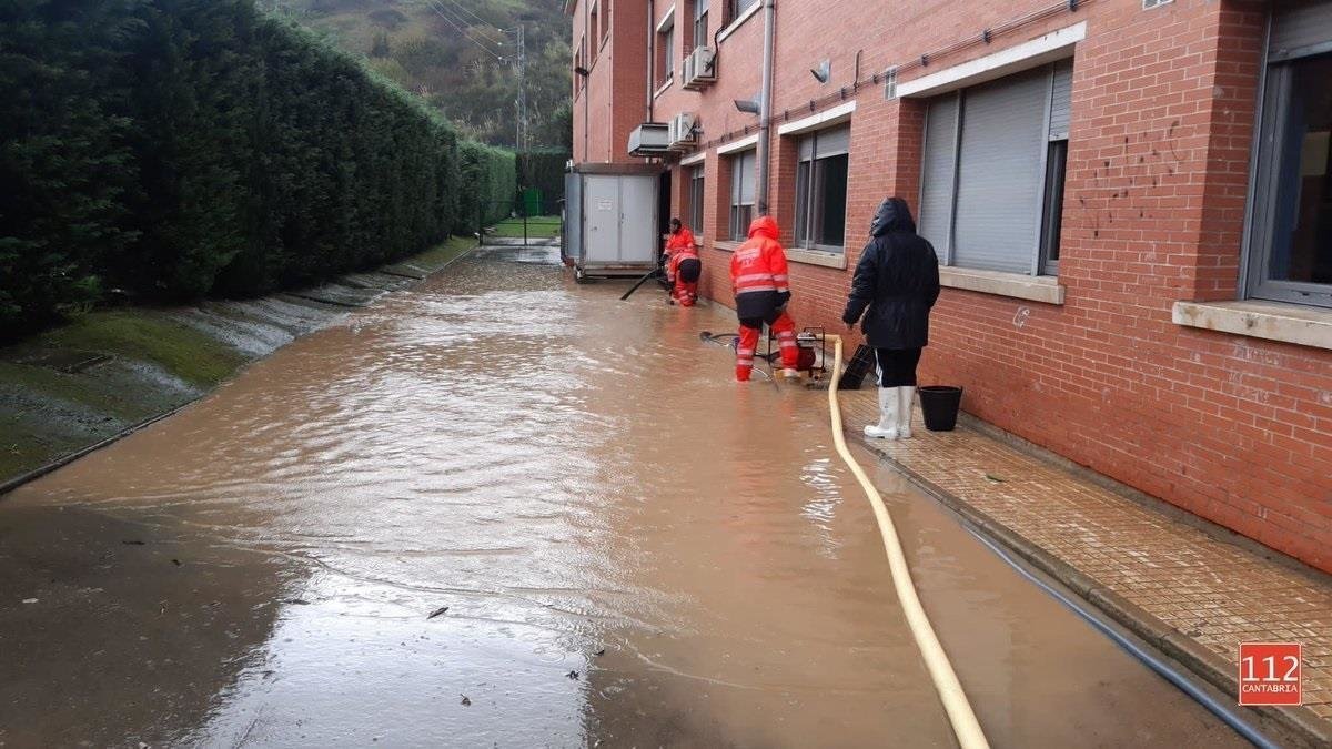 Inundaciones en el IES Estelas de Cantabria