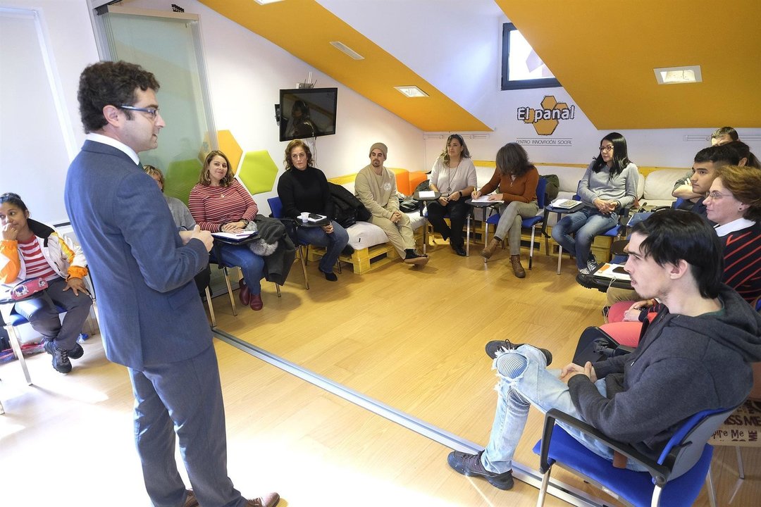 Santander.- El programa 'Otoño de habilidades' ofrece un curso de resolución de conflictos para desempleados