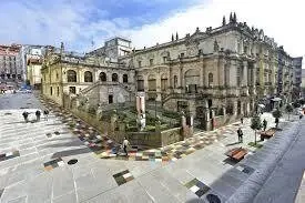 Vista del Museo de Arte de Santander (MAS) y la Biblioteca de Men&eacute;ndez Pelayo