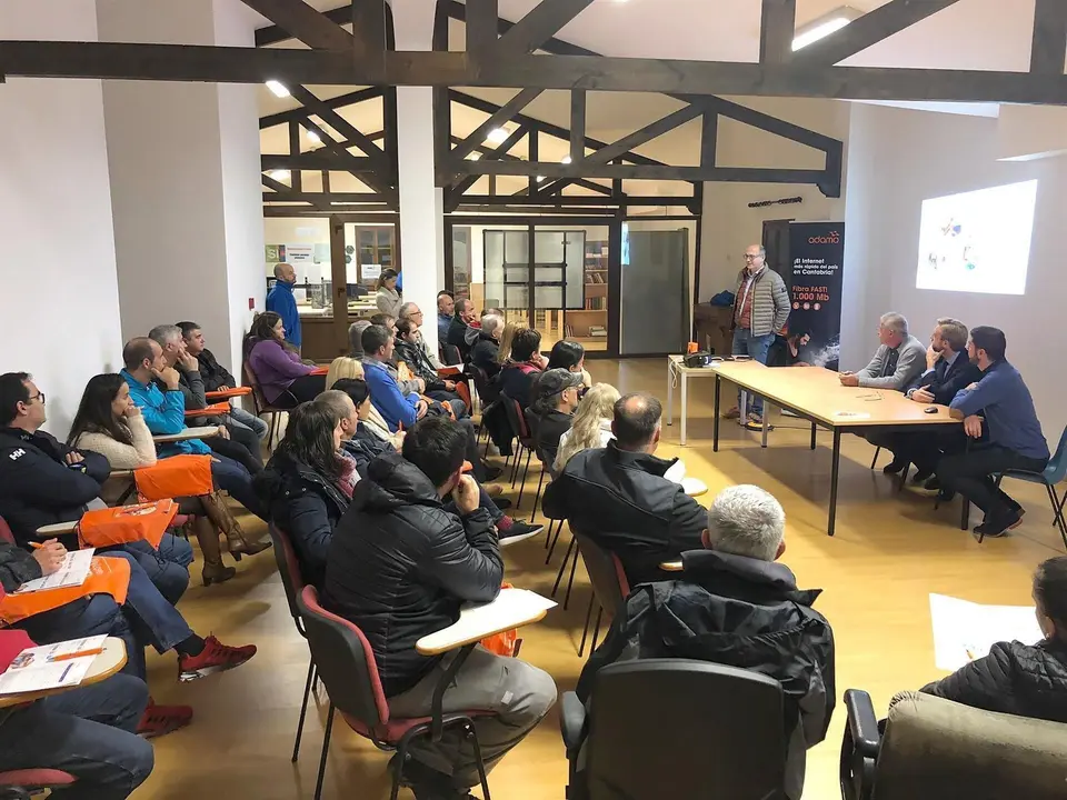 Presentaci&oacute;n de la llegada de la fibra &oacute;ptica a Hazas de Cesto