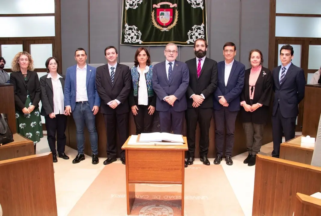 Nota Uc Cinco Catedr&aacute;ticos Y Tres Profesores Titulares Toman Posesi&oacute;n De Su Cargo En Diversas &Aacute;reas De Conocimiento