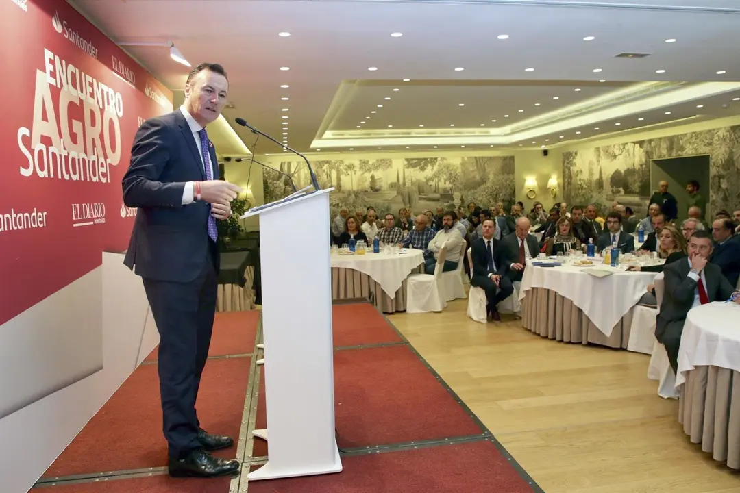 El consejro de Desarrollo Rural, Guillermo Blanco, en AgroSantander