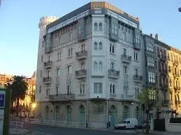 centro cultural eladio laredo