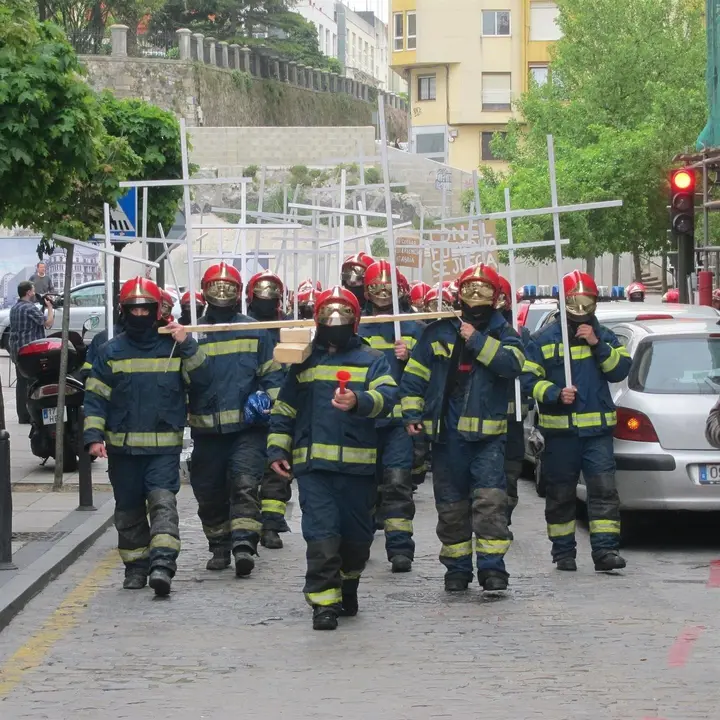 Manifestaci&oacute;n De Los Bobmeros Del SEMCA