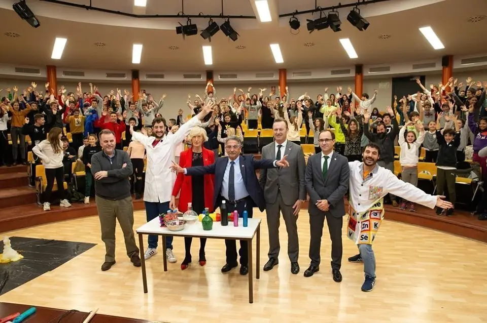 78235462_3212571955424664_5389473251061661696_o