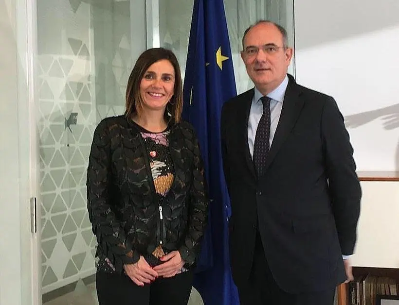 La consejera de Acci&oacute;n Exterior, Paula Fern&aacute;ndez, se re&uacute;ne en Bruselas con Jaume Duch, portavoz del Parlamento Europeo