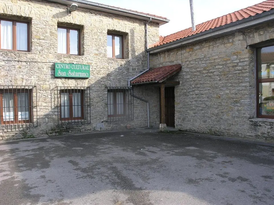 centro cultural hinojedo