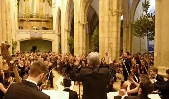 Camerata Viesgo de la Escuela Superior de M&uacute;sica Reina Sof&iacute;a