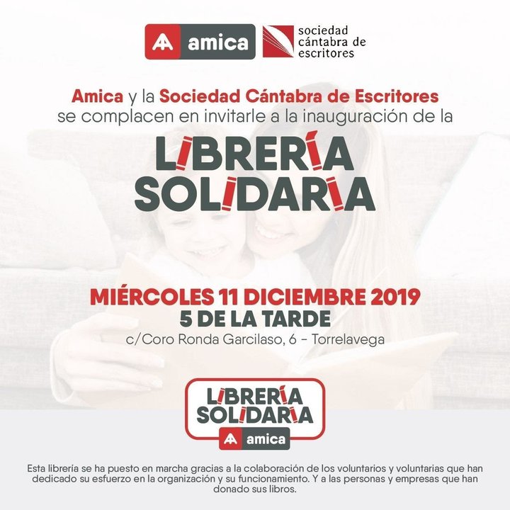 Cartel de la inauguración de la librería solidaria de Amica en Torrelavega