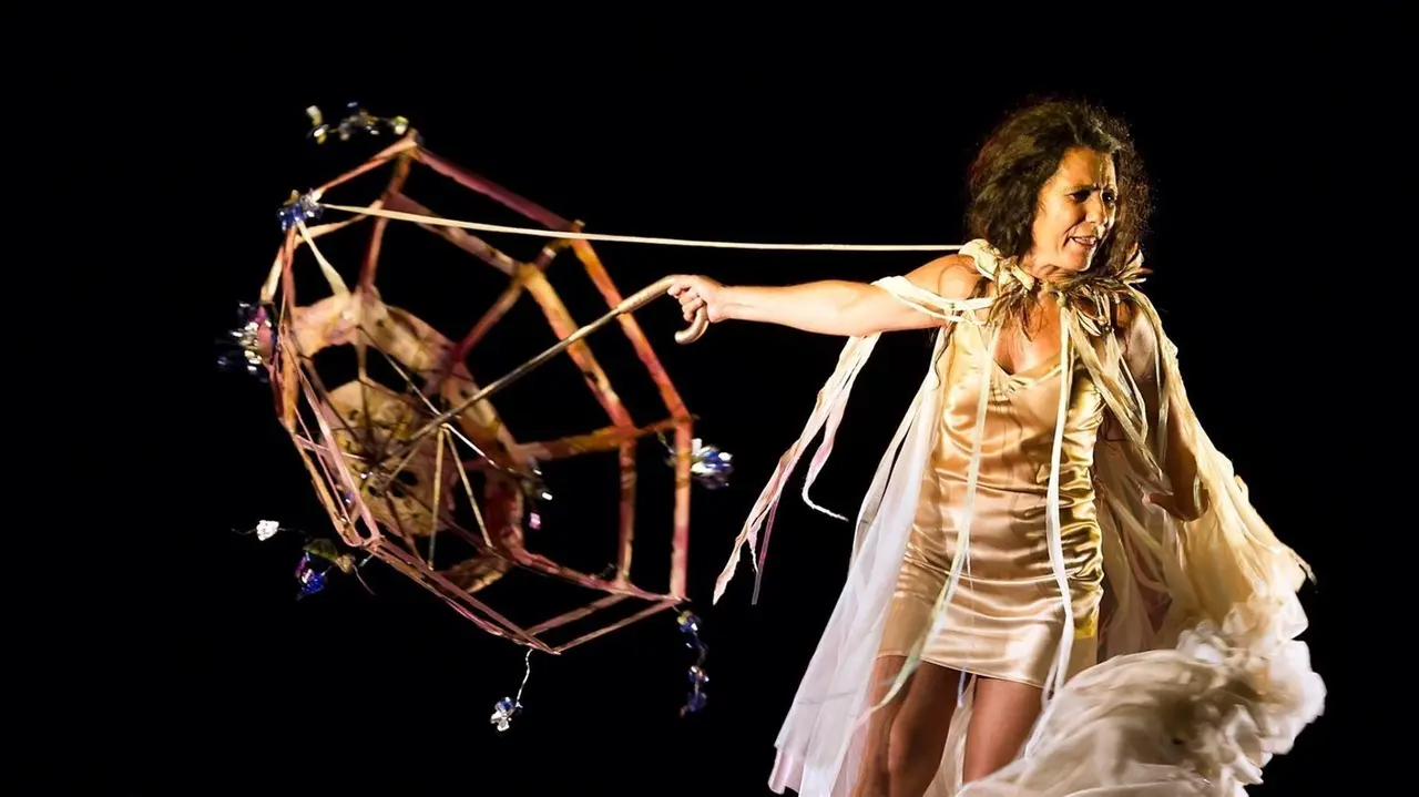 &Aacute;brego lleva este fin de semana 'La Novia del Viento' a Gij&oacute;n