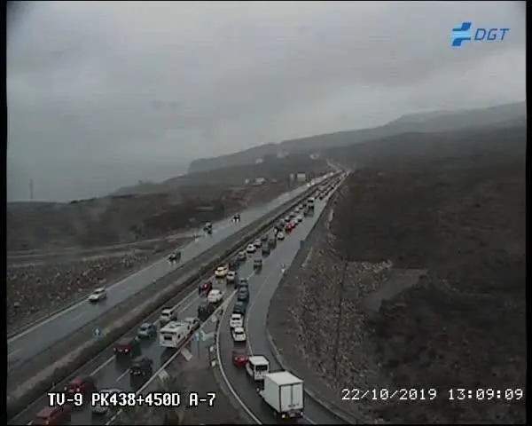 Retenciones a la salida de Almer&iacute;a en la A-7 sentido C&aacute;diz (Imagen de archivo)