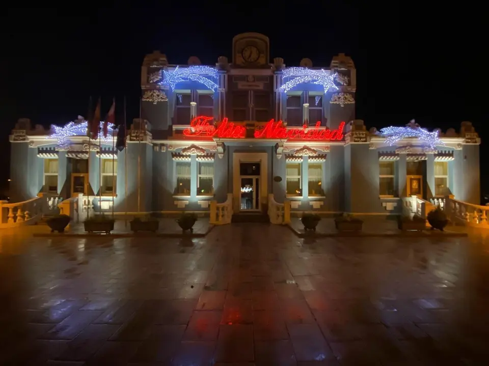 Iluminaci&oacute;n en el Ayuntamiento de Colindres