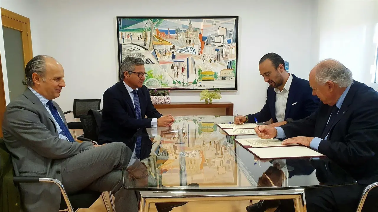 Nota Firma Convenio Cesi&oacute;n Local Obras Social Caja Cantabria