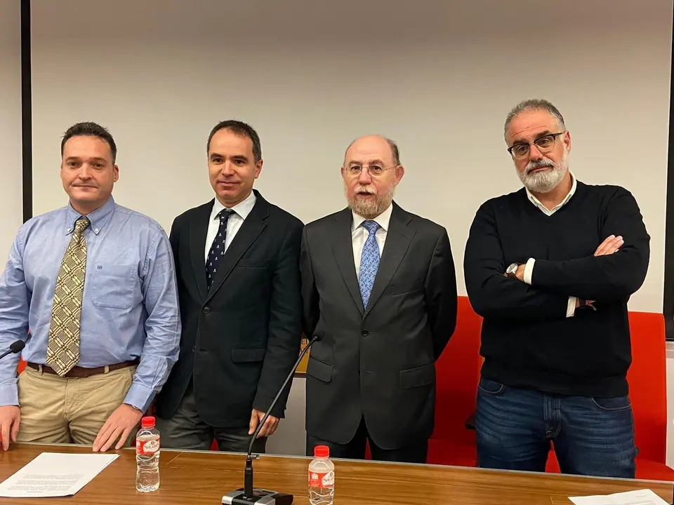 Representantes del Sindicato M&eacute;dico de Cantabria