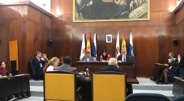 Pleno en el Ayuntamiento de Santander