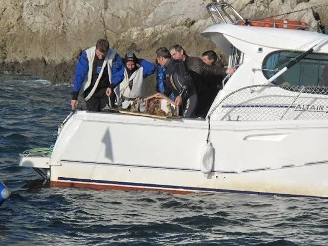 391230BF-0914-4652-A0C3-5B3C91DB9229