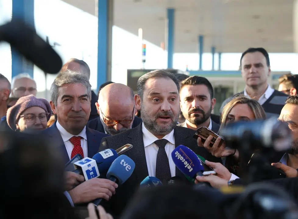 &Aacute;balos dice que est&aacute;n a la espera de la posici&oacute;n de ERC para la investidura de S