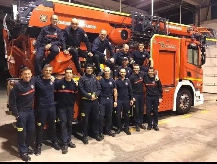 Bomberos de Santander de guardia en Nochevieja