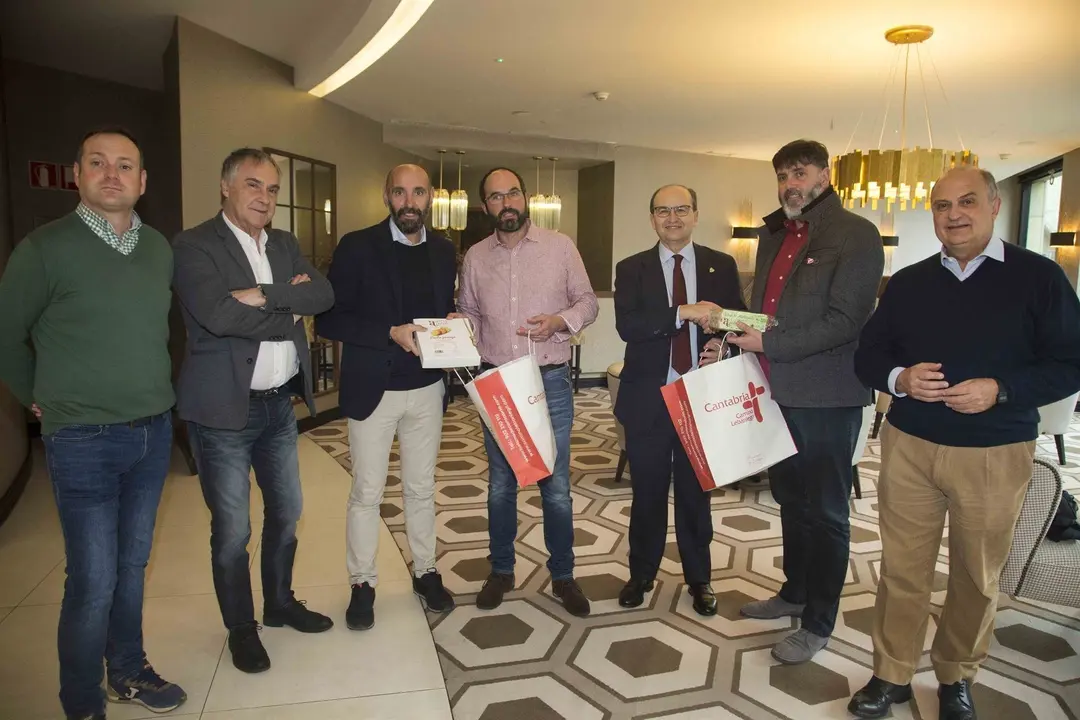 ENCUENTRO CON REPRESENTANTES DEL SEVILLA FC