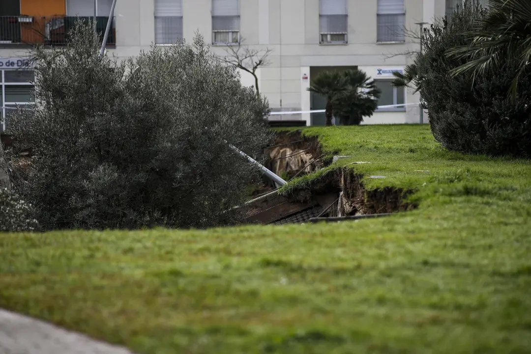 DAVID S. BUSTAMANTE 13/01/2020 SANTANDER/ CANTABRIA Hundimiento de un parking subterrraneo y un parque infantil en Santander