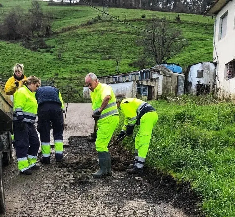 Bacheo en Hazas de Cesto