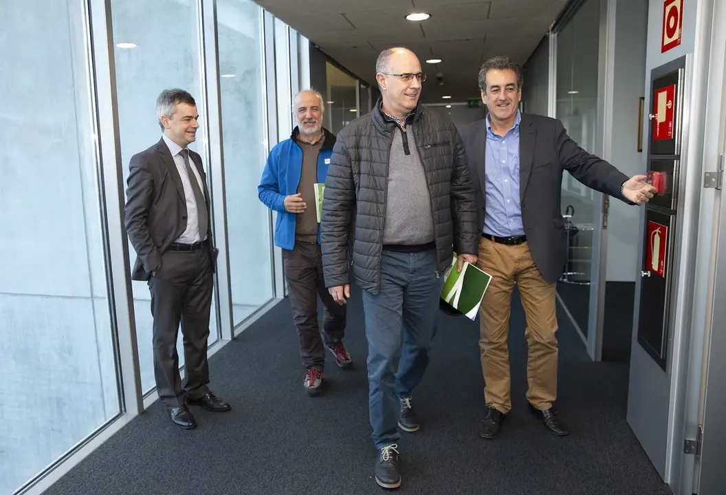 Despacho Del Consejero  El Consejero De Innovaci&oacute;n, Industria, Transporte Y Comercio, Francisco Mart&iacute;n, Se Re&uacute;ne Con El Presidente De La Red C&aacute;ntabra De Desarrollo Rural, Leoncio Carrascal.  20 Ene 20