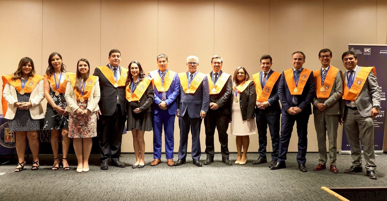 Alumnos de la primera promoción del Máster en Banca en Chile