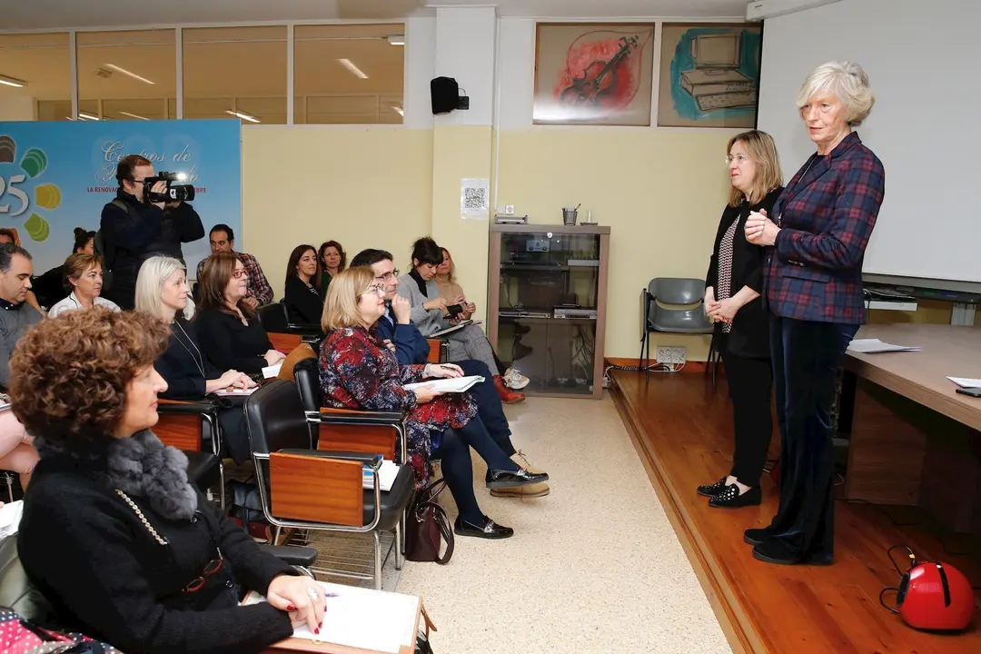 Marina Lomb&oacute;, consejera de Educaci&oacute;n