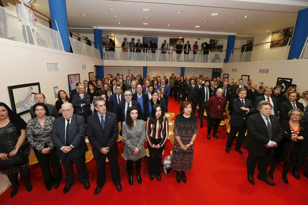 Asistentes a la recepci&oacute;n de Cantabria en Fitur