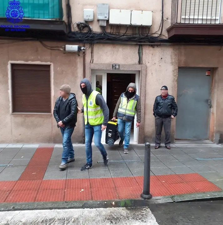 Detenci&oacute;n de los responsables de un foco de venta de drogas en Santander