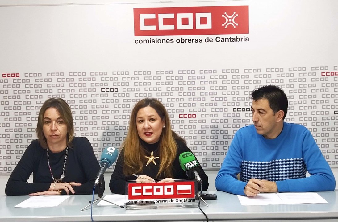 Raquel Gutierrez, Conchi Sanchez y Jose Luis Martin, miembros de CCOO en la Junta de Personal Docente