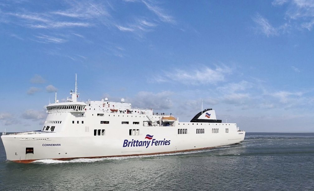 Barco de Brittany Ferries que realiza el trayecto Santander-Cork