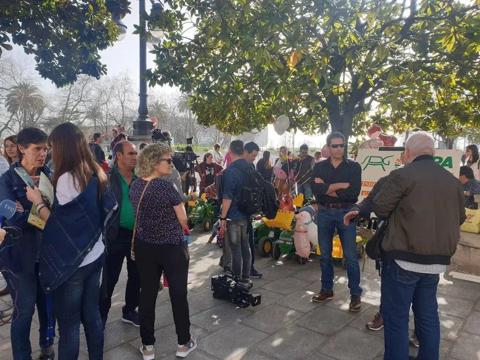Concentraci&oacute;n de ganaderos en Santander