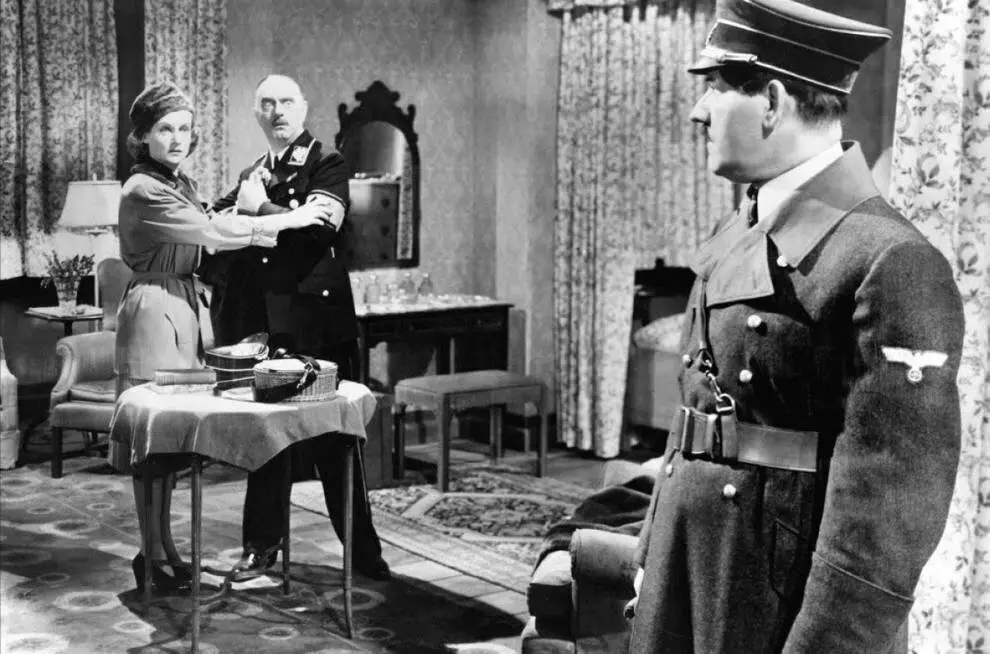 Fotograma de la pel&iacute;cula 'Ser o no ser', de Ernst Lubitsch