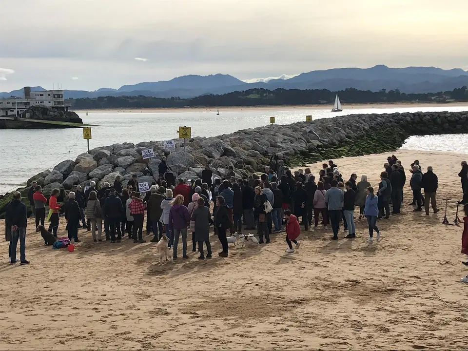 Concentraci&oacute;n de este domingo para pedir la retirada del espig&oacute;n de La Magdalena