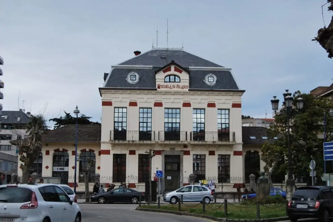 371C01B3-D38C-4753-9A86-C25A451B1632