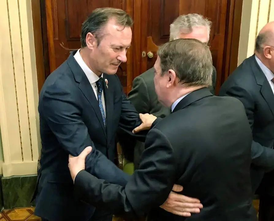 84098148_10158213661725663_1358164591384723456_n