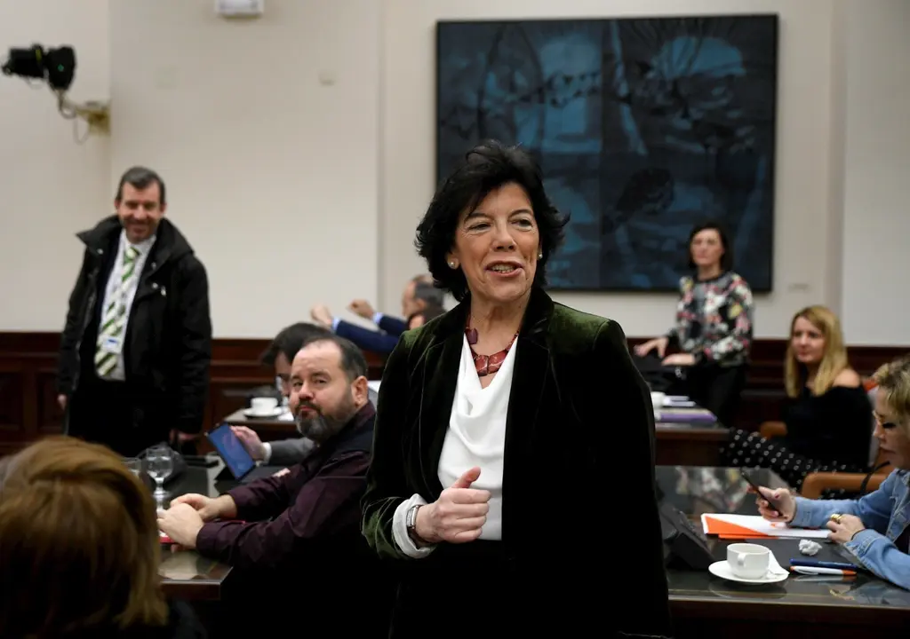 La ministra de Educaci&oacute;n y Formaci&oacute;n Profesional, Isabel Cela&aacute;, en la Comisi&oacute;n de Educaci&oacute;n y FP del Congreso