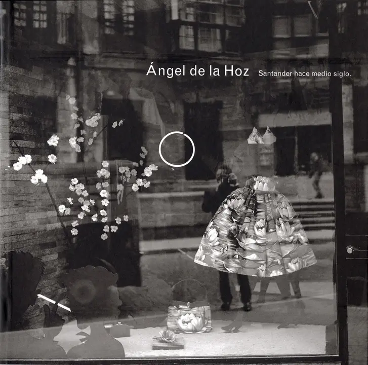 Nota De Prensa Y Foto Donaci&oacute;n Cat&aacute;logos Pedro F. Palazuelos