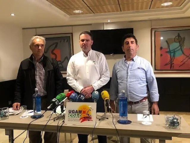 G&aacute;spar Anabitarte (UGAM-COAG), Enrique Ortiz (ASAJA)  y Alberto P&eacute;rez (UPA)