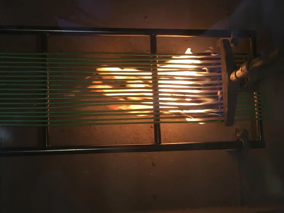 EuropaPress_2676379_Imagen_de_ensayos_de_fuego_en_cables_a_escala_real