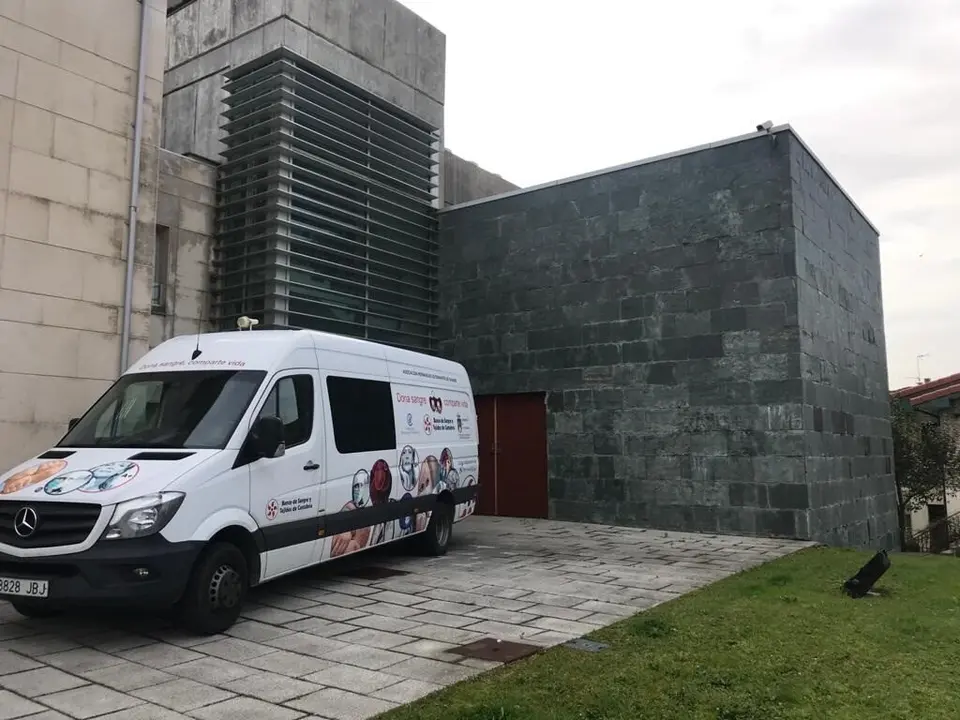 Unidad m&oacute;vil donantes de sangre