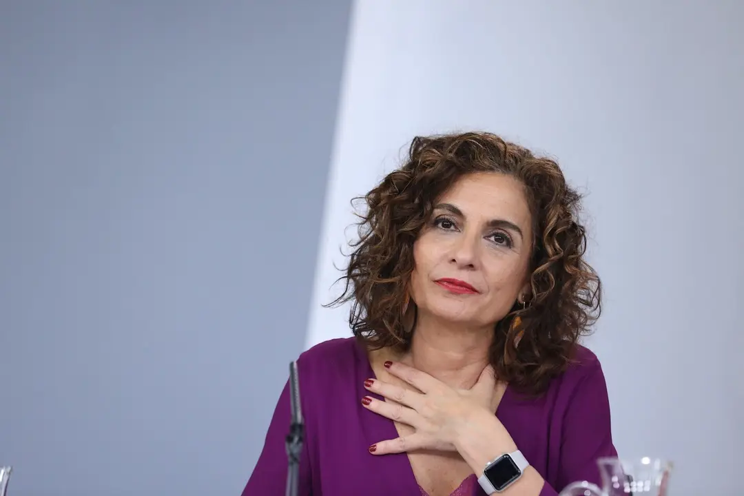 La ministra de Hacienda y portavoz del Gobierno, Mar&iacute;a Jes&uacute;s Montero, en rueda de prensa (Archivo) 