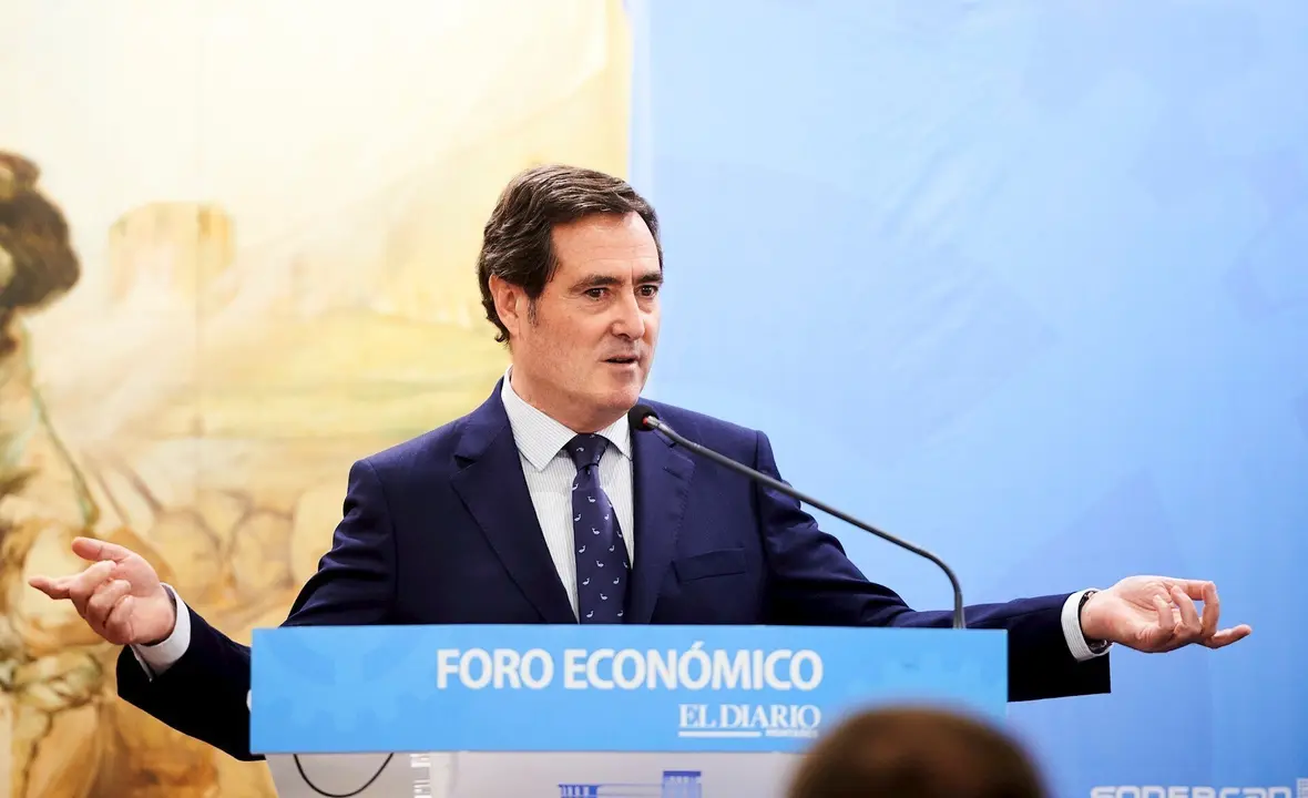 El presidente de la patronal CEOE, Antonio Garamendi, participa en el Foro Econ&oacute;mico de &lsquo;El Diario Monta&ntilde;&eacute;s&rsquo;, en el Hotel Bah&iacute;a de Santander (Cantabria, Espa&ntilde;a), a 5 de marzo de 2020.