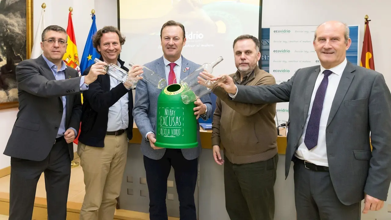 10:30 Sala De Prensa Del Gobierno  El Consejero De Desarrollo Rural, Ganader&iacute;a, Pesca, Alimentaci&oacute;n Y Medio Ambiente, Guillermo Blanco, Presenta, En Rueda De Prensa, Los Resultados De Recogida De Envases De Vidrio En Cantabria En 2019.   5 Mar 20